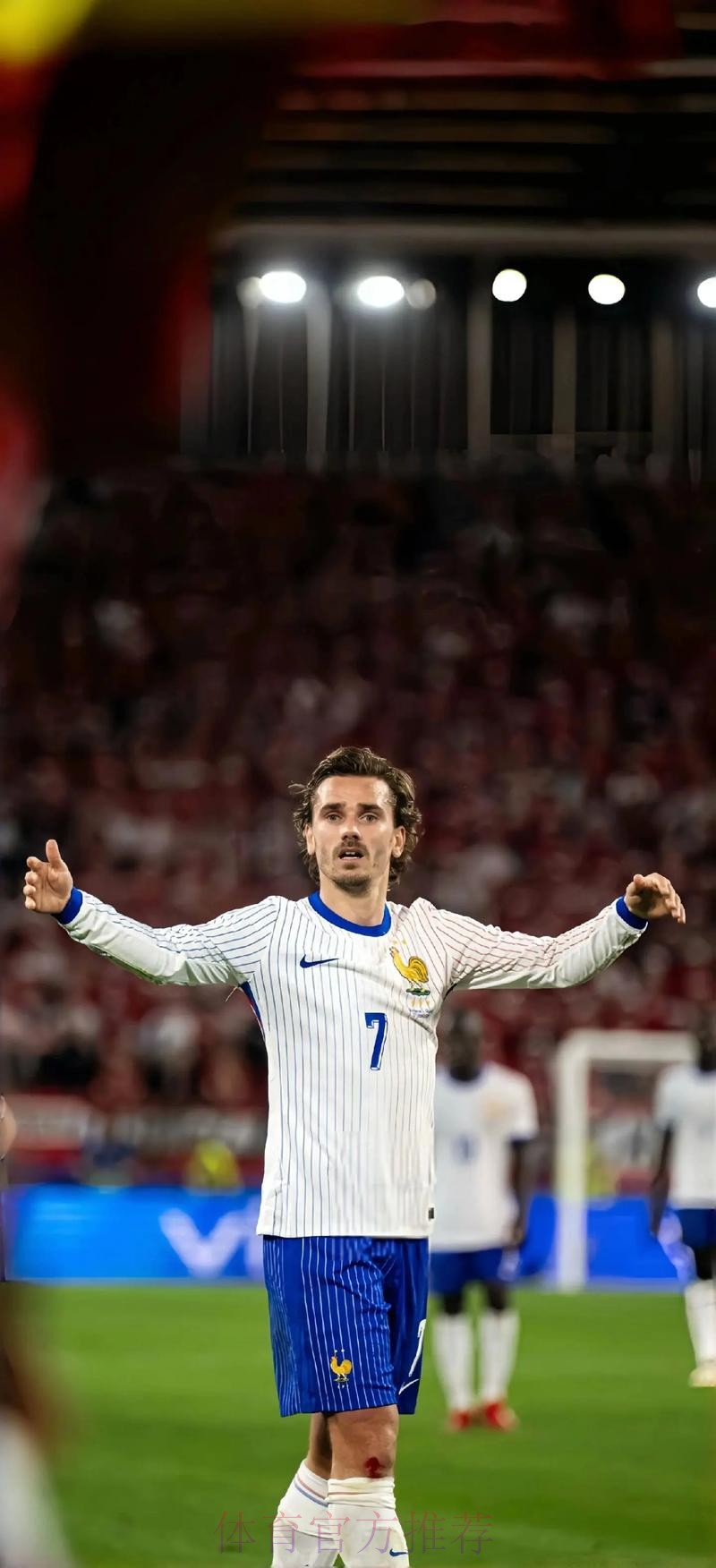 安切洛蒂:姆巴佩有肌肉问题 我们伤员在回归 安切洛蒂:姆巴佩有肌肉问题 我们伤员在回归